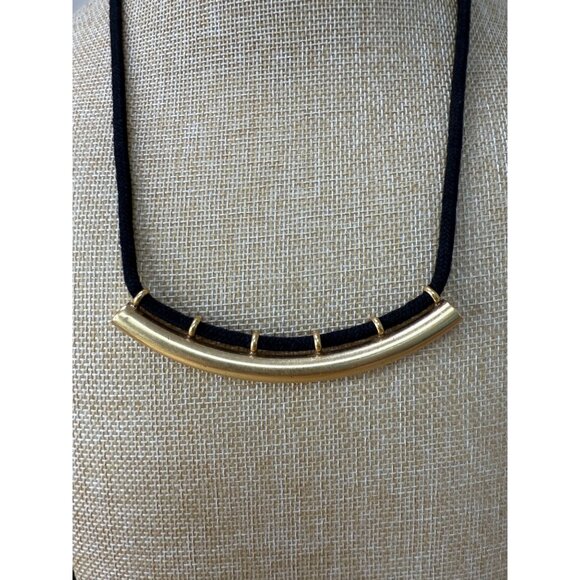 Madewell Black Cord Necklace With Gold-Tone Curved Bar Pendant Adjustable Length - Picture 3 of 6